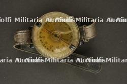 Boussole de poignee. Handle compass.