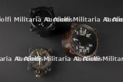 Pieces de tableau de bord avion LW. LW aircraft dashboard parts.