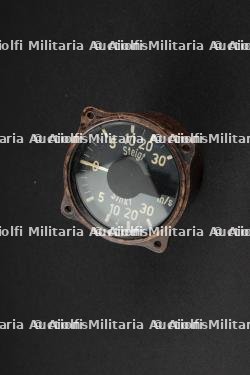 Pieces de tableau de bord avion LW. LW aircraft dashboard parts. — miniature 2