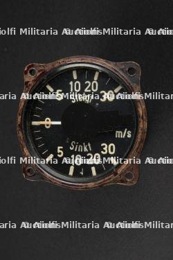 Pieces de tableau de bord avion LW. LW aircraft dashboard parts. — photo 3