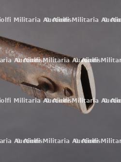 Deux baïonnettes allemandes 98-05 à dents de scie meulées. Two German 98-05 bayonets with ground-down sawbacks — miniature 6