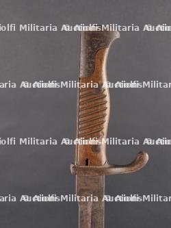 Deux baïonnettes allemandes 98-05 à dents de scie meulées. Two German 98-05 bayonets with ground-down sawbacks — photo 10