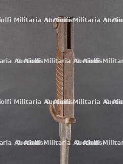 Deux baïonnettes allemandes 98-05 à dents de scie meulées. Two German 98-05 bayonets with ground-down sawbacks — photo 11