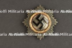 Deutsches Kreuz in Gold.