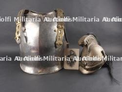Ensemble cuirasse et casque de Dragon francais retrouvé en Belgique. Set including cuirass and French Dragoon helmet found in Belgium — photo 1