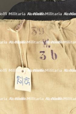 Ensemble d'effets suisses. — miniature 15