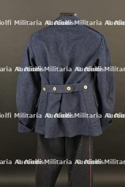 Ensemble d'effets suisses. — photo 20