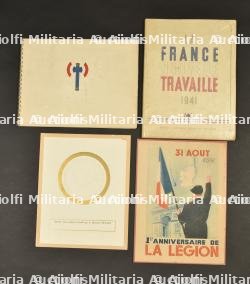 Lot de brochures photographiques de Propagande. Lot of Propaganda Photo Brochures — miniature 5