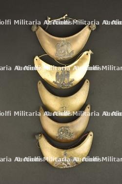 Ensemble de hausse col Second Empire. — photo 1