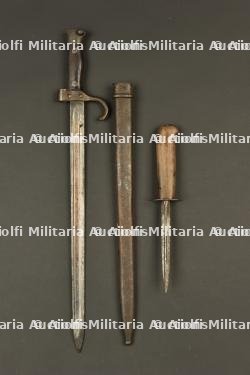Ensemble d'armes blanches. — photo 3