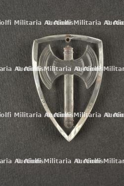 Ecusson à la Francisque en Cristal de Baccarat. Francisque Emblem in Baccarat Crystal — photo 3