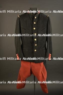 Uniforme d'infanterie. — miniature 1