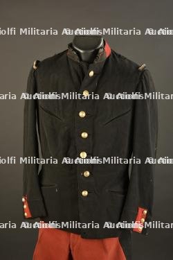 Uniforme d'infanterie. — miniature 2