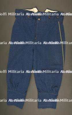 Pantalon culotte de tirailleur sénégalais.