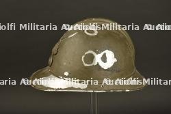 Ensemble de casques Adrian 1915 aluminium. — photo 3