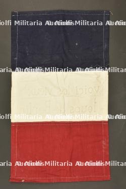 Drapeau patriotique entrée en guerre. — photo 2