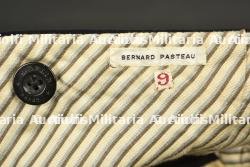 Uniforme d'un enseigne de vaisseau de 1ère classe. — photo 2