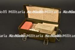 Boite First Aid après-guerre.