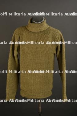 Pull britannique.