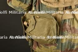 Reproduction muséale d'un parachutiste britannique. — miniature 5