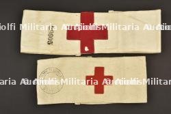 Brassards Croix Rouge.