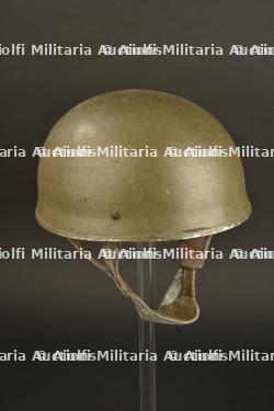 Casque parachutiste britannique.