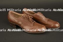 Chaussures d'auxiliaire féminin US.