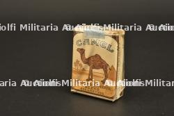 Paquet de cigarettes Camel.