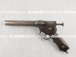 Lance fusée de détresse pistolet Allemand Kommandantur Lille .