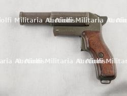 Lance fusée de détresse pistolet République Tchèque tgf CZ 44. — photo 1