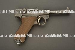 Pistolet PO8. Catégorie C9.