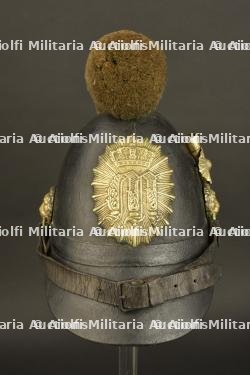 Casque bavarois à chenille Raupenhelm modèle 1845-48 de Schützen. — photo 1