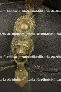 Casque bavarois à chenille Raupenhelm modèle 1868 d'infanterie légère. — miniature 8