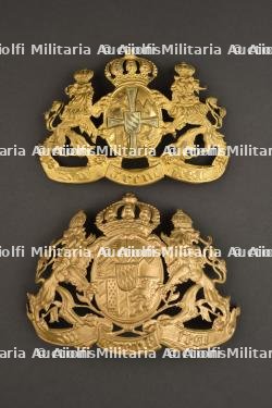 2 plaques de casque à pointe bavarois.