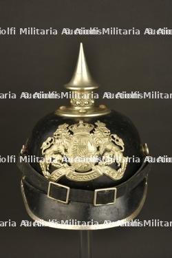 Casque à pointe bavarois en tôle garnitures maillechort.
