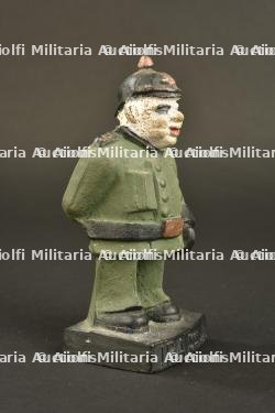 Statuette en fonte d'un soldat allemand — photo 5