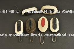 Lot de 6 Feldzeichen pour Tschako
