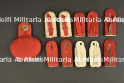 Lot de 5 paires de pattes d'épaule officier et une épaulette — miniature 2