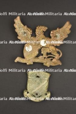 Lot de 2 plaques de coiffures de pompier — miniature 2