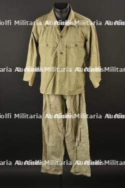 Uniforme japonais.
