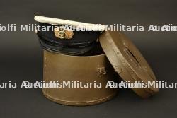 Casquette d'officier de la marine japonaise en boite.