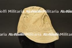 Casquette japonaise.