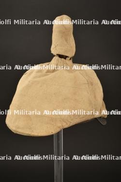 Casque d officier de reserve Garde FeldArtillerie. Guard field artillery reserve officer spiked helmet. Garde Feldartillerie Reserve Offizier Pickelhaube. — photo 25