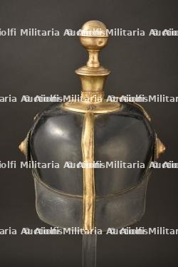 Casque d officier de reserve Garde FeldArtillerie. Guard field artillery reserve officer spiked helmet. Garde Feldartillerie Reserve Offizier Pickelhaube. — photo 38
