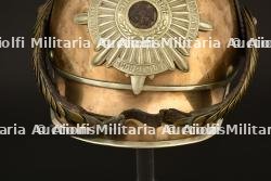 Casque de Garde Kurassier modele 1889 en grande tenue. Guard Cuirassier spiked helmet with parade eagle. Garde Kurassier Pickelhaube in Parade mit Adler — photo 17