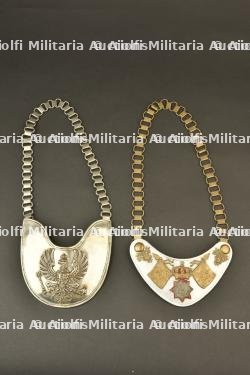 Lot de deux reproductions de hausse-cols prussiens. Lot of 2 prussian gorget reproductions. Preussen Konvolut 2 Neufertigung Ringkragen — photo 1