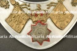 Lot de deux reproductions de hausse-cols prussiens. Lot of 2 prussian gorget reproductions. Preussen Konvolut 2 Neufertigung Ringkragen — miniature 2