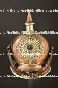 Casque de Garde du Corps modele 1867 en tenue de service. Prussian Garde du Corps spiked helmet pattern 1867. Garde du Corps Pickelhaube M1867 — photo 1