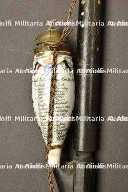 Pipe de reserviste de Garde du Corps. Scarce Garde du Corps porcelan reservist pipe.Seltene Garde du Corps Reservistenpfeife — miniature 6