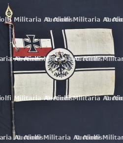 Drapeau imperial de veterans de l association der Stahlhelm. WW1 veteran association patriotic imperial flag. Kaiserliche Reichskriegsflagge der Stahlhelmbund